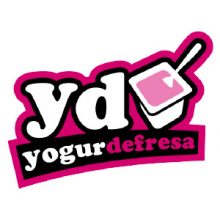 Diez años y nuevo logotipo. Diseño gráfico en Valencia. Yogur de Fresa.
